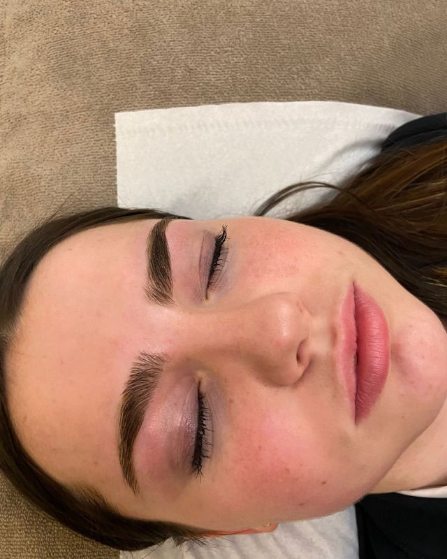 The power of a Brow Shape and Tint. 

Who else agrees that everything is better with fresh brows? These beauties were by our wonderful Sharon; we’re obsessed! 😍 

Got brow envy? Our treatment range includes Brow Shaping, Tinting, Signature HD Brows and Brow Lamination.

Book your appointment today, by visiting the link in our bio or call us on 01625 877875. ✨💫

#serenitypoynton #poynton  #skincliniccheshire #cheshire
#brows #browlam #browwaxandtint