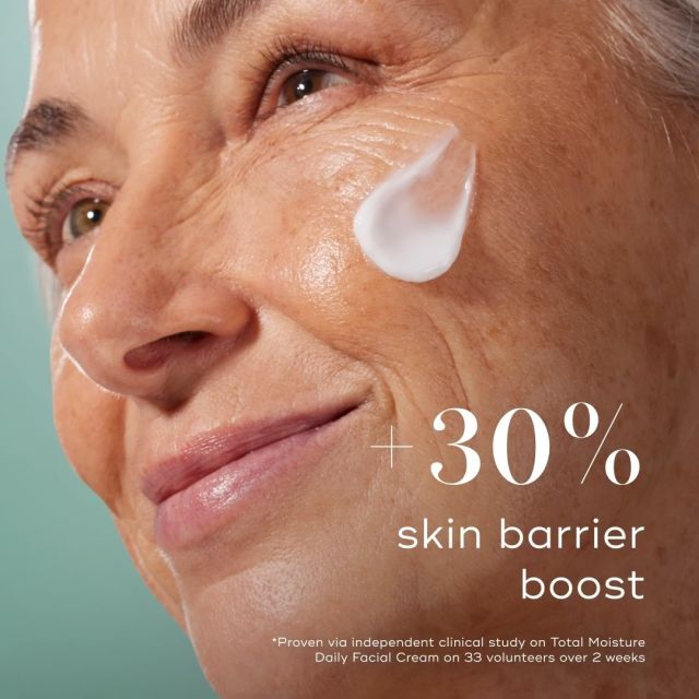 PSA, new @officialmedik8 is available at Serenity. 

Meet the new Medik8 Total Moisture Daily Facial Cream. 

Discover a +55% boost in skin hydration* plus an instant visible plumping effect with NEW Total Moisture Daily Facial Cream.

CLINICALLY PROVEN:
💧 +55% instant moisture boost
💧 +30% Skin barrier boost

Now available to shop in the clinic or online via the link in our bio. 

#serenitypoynton #poynton  #skincliniccheshire #cheshire
#medik8